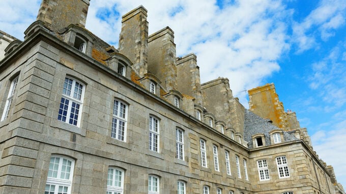 色彩に酔い、画家の人生に思い巡らす…絵画の様々な楽しみ方