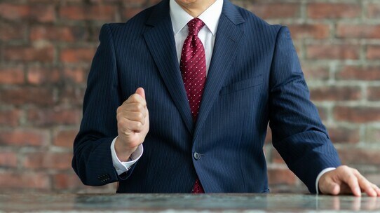 相手が上司でも…「他人の言うことを鵜呑みにする」のは超危険