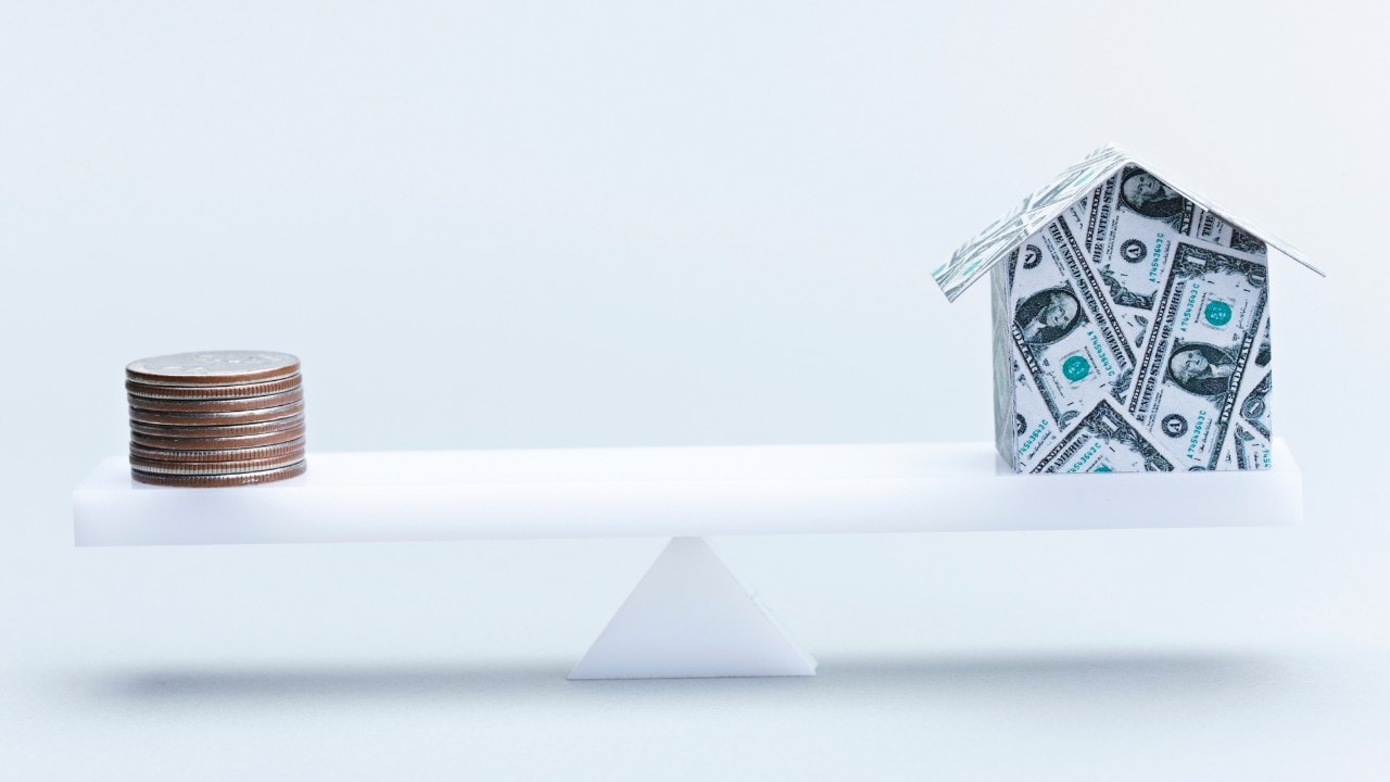 アメリカ不動産投資は「節税保険」の代替手段となり得るか?