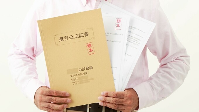 近年ますます増加する「身寄りのない人」「孤独な人」…司法書士が警告する、老後問題の切実事情