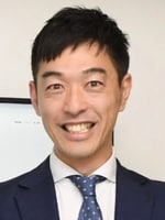結城 準一
