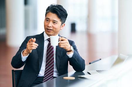 大変なんでしょ、社長のところのお店、と聞くと…（※画像はイメージです／PIXTA）