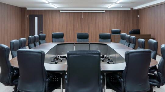 【豊かな日本か、貧しい日本か】中小企業の事業承継が社会にもたらす、想像を超える「影響度」