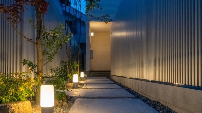 都心の旗竿地に緑の潤いを与える「過剰無き美邸」MODEL CODE 自由が丘B棟