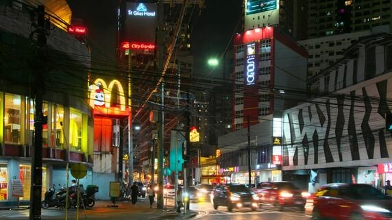 フィリピン経済の成長に「待った」！世界銀行が指摘した「貿易制限」と「構造改革の遅れ」の深層