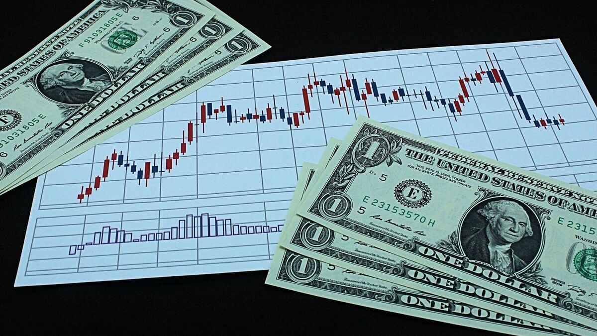 ドル安推進のトランプ政権「米国債」購入に30％課税案も…揺らぐ“安全資産”の地位。世界一の保有国・日本に広がる混乱 | ゴールドオンライン