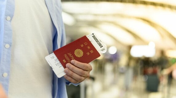 こんなに減るなんて…〈資産8,000万円〉を抱えていた68歳男性、〈世界を巡る生活〉の果てに直面した現実