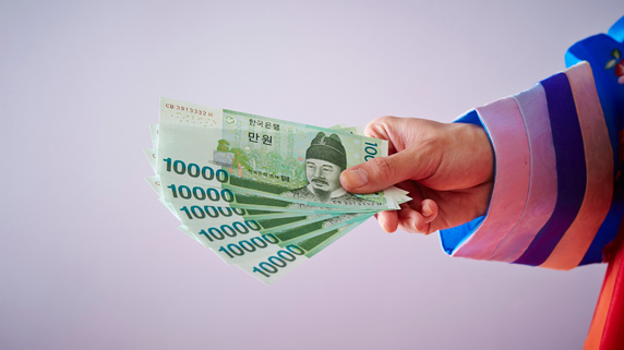 韓国中銀の経済成長率見通し引き下げと対応策