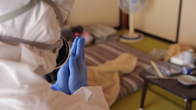 「介護も看護も必要ないから大丈夫だよね」一人暮らしの78歳父に半年ぶりに会いに行った息子が見た〈衝撃の光景〉【CFPの助言】