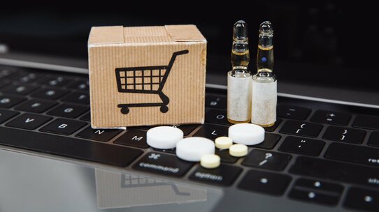 【Amazon薬局、上陸】このままでは「本屋の二の舞」だが…「Amazonに対抗できる薬局、駆逐される薬局」の分かれ目