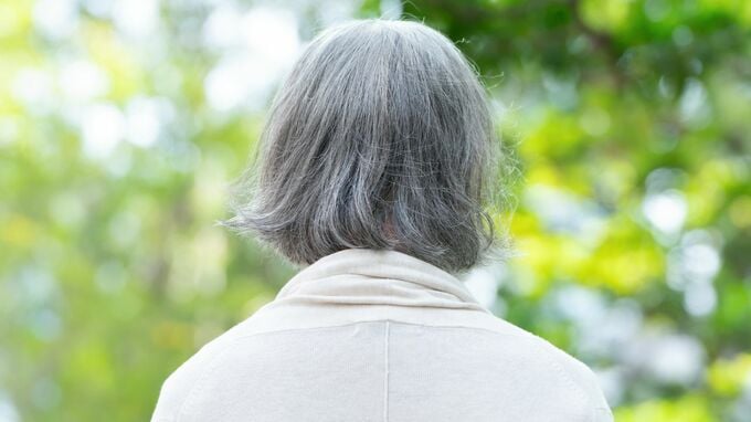 家に帰りたいよ…〈年金月14万円〉〈資産3,000万円〉〈要介護3〉で老人ホームに入居した85歳老母の涙。在宅介護に疲弊しきった長女が「理不尽な非難」を浴びたワケ