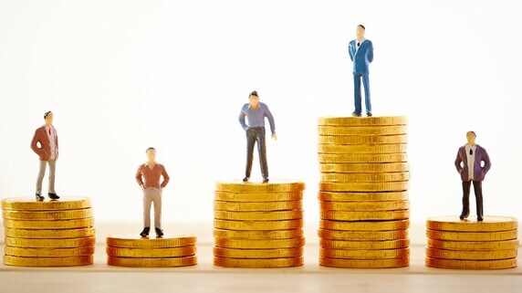 新富裕層「インカムリッチ」、年収3,000万円を境に資産形成・消費意識が変化