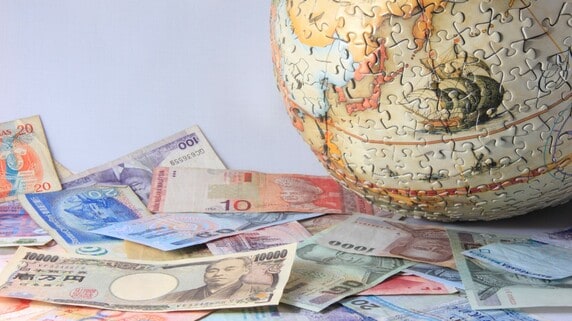 ウソだろ、カネが送れない！…成功したはずの海外不動産投資、日本への資金の送金で直面した「予想外の壁」【特定行政書士が警告】