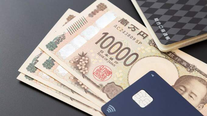 子どもが15歳になったら「未成年口座」と「デビットカード」を持たせなさい！【外銀トレーダーママの最強マネー教育】