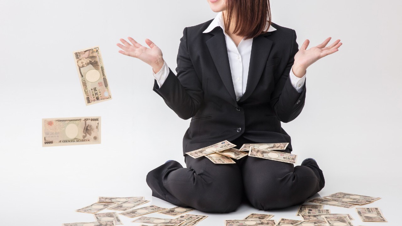 救世主かトンデモ理論か…MMTは世界経済を本当に救えるか?