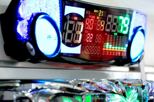 近場に大きなパチンコ店が…。 （画像はイメージです／PIXTA）