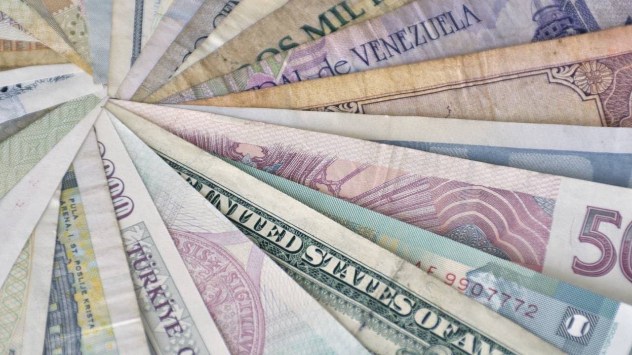 新興国金融政策、緩和姿勢を維持しつつも当面据え置き優勢か