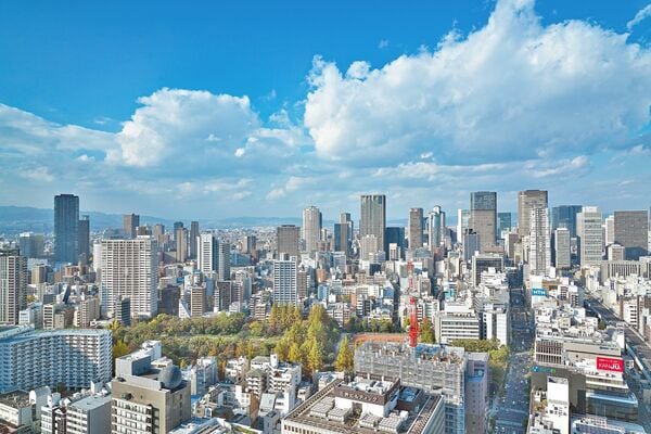 大阪府大阪市西区西本町より