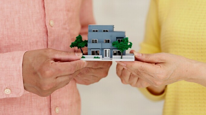 「先のことを考えていれば…」亡き父が遺した築50年の1棟マンション、遺産分割で売却も〈大損確定〉に悔し涙