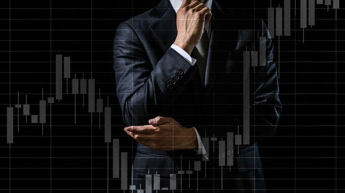 資産を増やす鍵は現金ポジションの活用。「下がるまで現金で待つ」ことの重要性