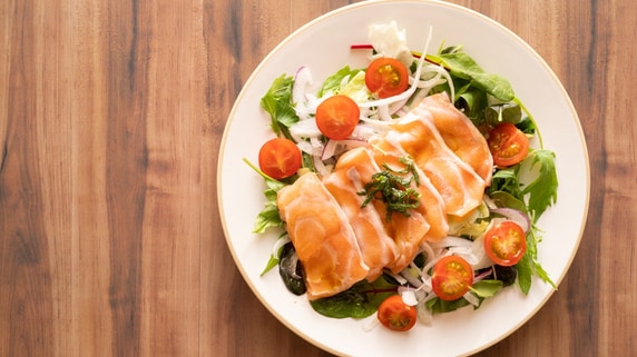 魚は美容と健康の味方！DHA・EPAの効果とおいしく食べるコツ【管理栄養士／美容アドバイザー豊田愛魅さん監修】