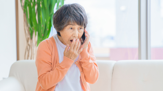 夫が亡くなった65歳女性、スムーズに遺産分割協議が進んだものの…法務局からの〈思わぬ差し戻し〉に驚いたワケ【相続の専門家が解説】