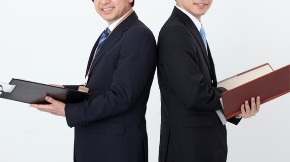 担当者変更に伴う「資産運用型保険」購入のトラブル事例