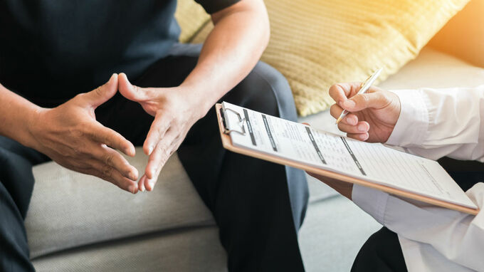 開業医と勤務医では「生活の質」にどれだけの差があるのか？