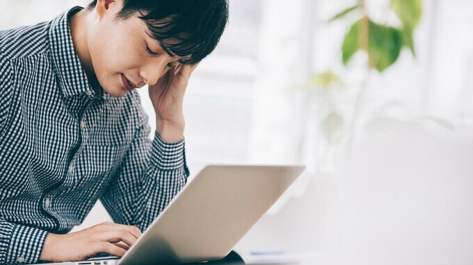 「インボイス制度」でフリーランス・小規模事業者の手取りはどう変わる？…徐々に締め付けられる“免税の特権”【弁護士が解説】