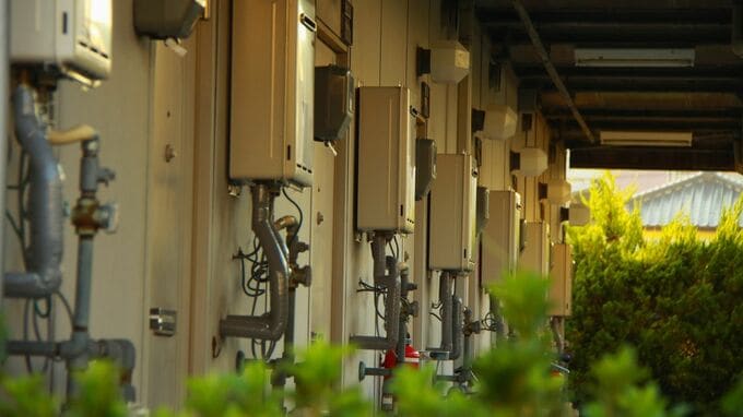 経営する賃貸アパート内で借主が「死亡」…物件価値が下がったが、遺族に「損害賠償請求」はできるのか？【弁護士の回答】
