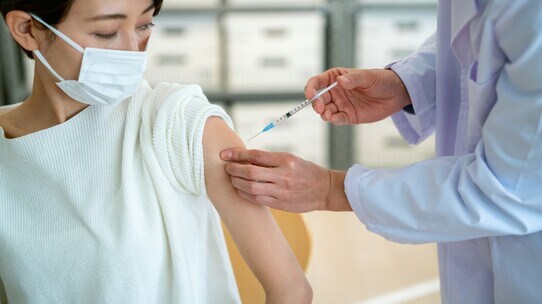 コロナ問題が人々を「極端にする」理由【感染症医が解説】