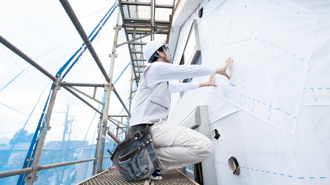 大規模改修工事に急遽組み込んだ耐震改修の事例