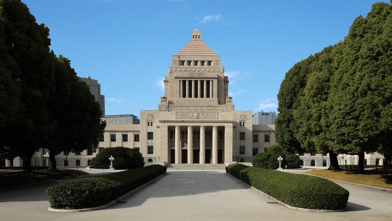 与野党の「争点なき財政拡大」で深刻化するデフレ構造