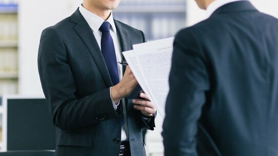 「上司が無能なんだ」見切りをつけて転職するも…頑張っても報われない根本原因【精神科医が解説】