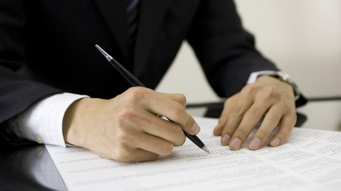 持ち株会社の活用で「類似業種比準価額方式」が焦点になる理由