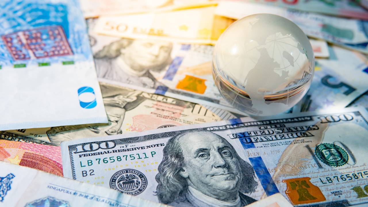 米金利上昇続くなか 高まる 米ドル 円の底値変動 の可能性 富裕層向け資産防衛メディア 幻冬舎ゴールドオンライン 米金利上昇続くなか 高まる 米ドル 円の底値変動 の可能性 富裕層向け資産防衛メディア 幻冬舎ゴールドオンライン