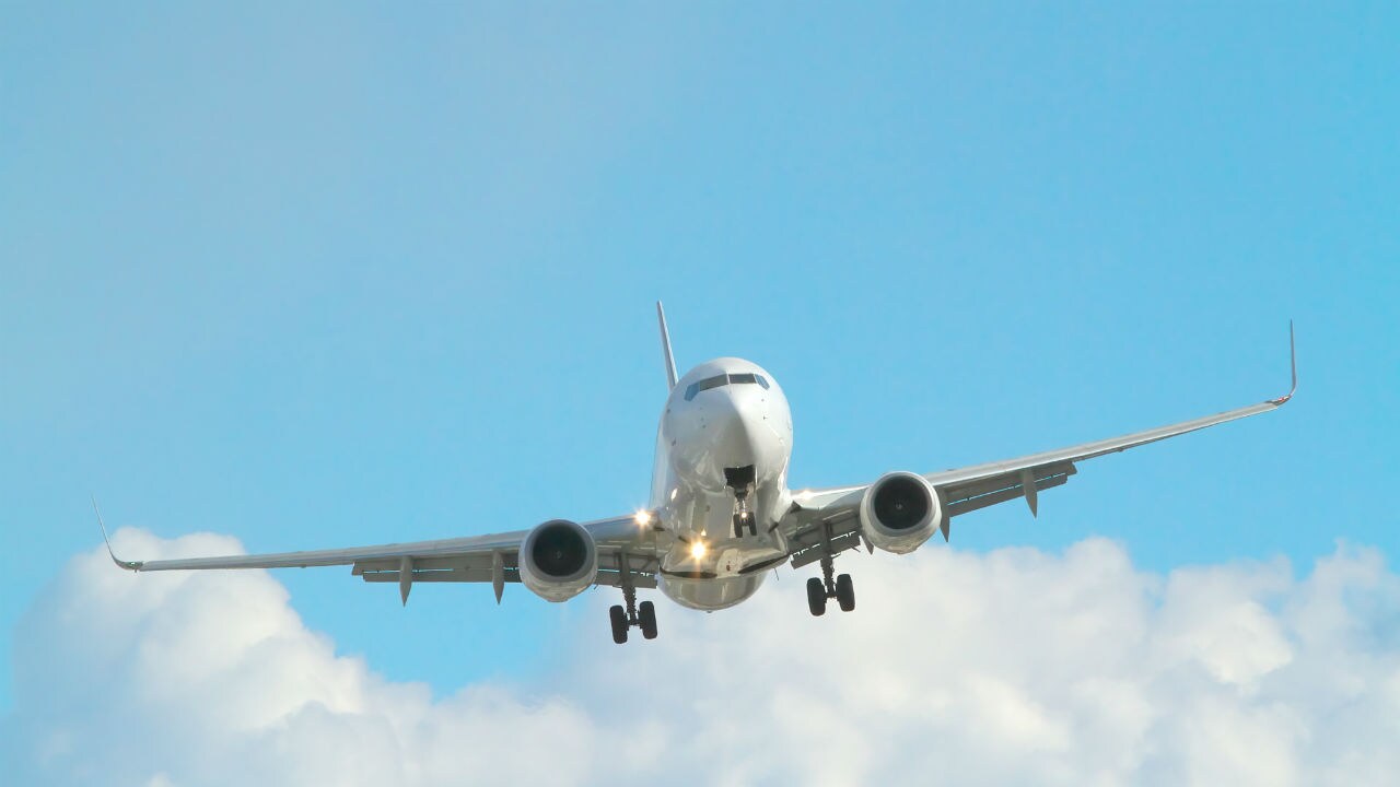 東レ、欧州炭素繊維買収 1200億円、航空・車向け強化 自動車向けが本丸?