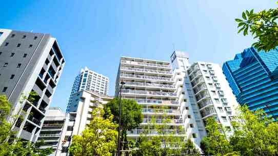 FIREで話題の「不動産投資」…本当に儲かるのか?リスク・リターンを徹底分析【1級FP技能士が解説】