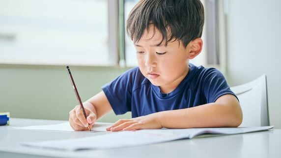 中国人富裕層が日本で坪単価700万円超の超高額マンションを続々購入…理由は「子どもを東大に入れるため」