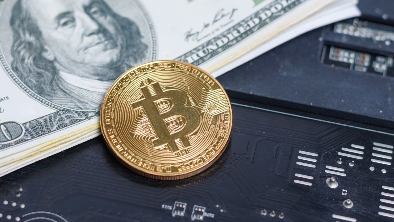 他の仮想通貨と比べてビットコインが「特別」といえる理由