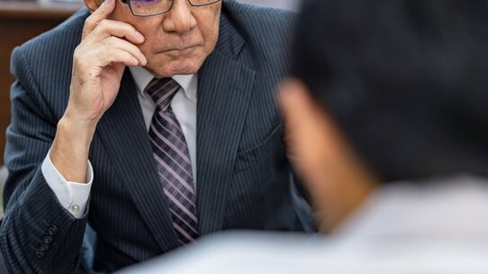 後継者と衝突しそうなときは「ひと言」…円満な事業承継の秘訣