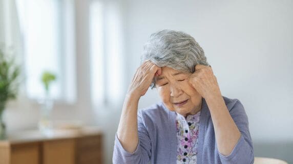 「お盆の旅行にも誘われませんでした」…年金月10万円を渡し、長男一家と暮らす78歳女性。賑やかな同居生活のはずが、静まり返った部屋で“独りぼっち”のワケ