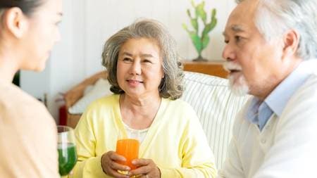 家族で話し合って生前対策をしておくことが大切（※写真はイメージです／PIXTA）