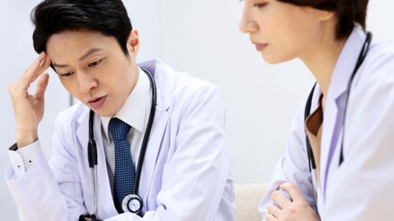 現役医師の提言、多忙な日常を乗り切る「ストレス管理」と「健康維持」の必要性