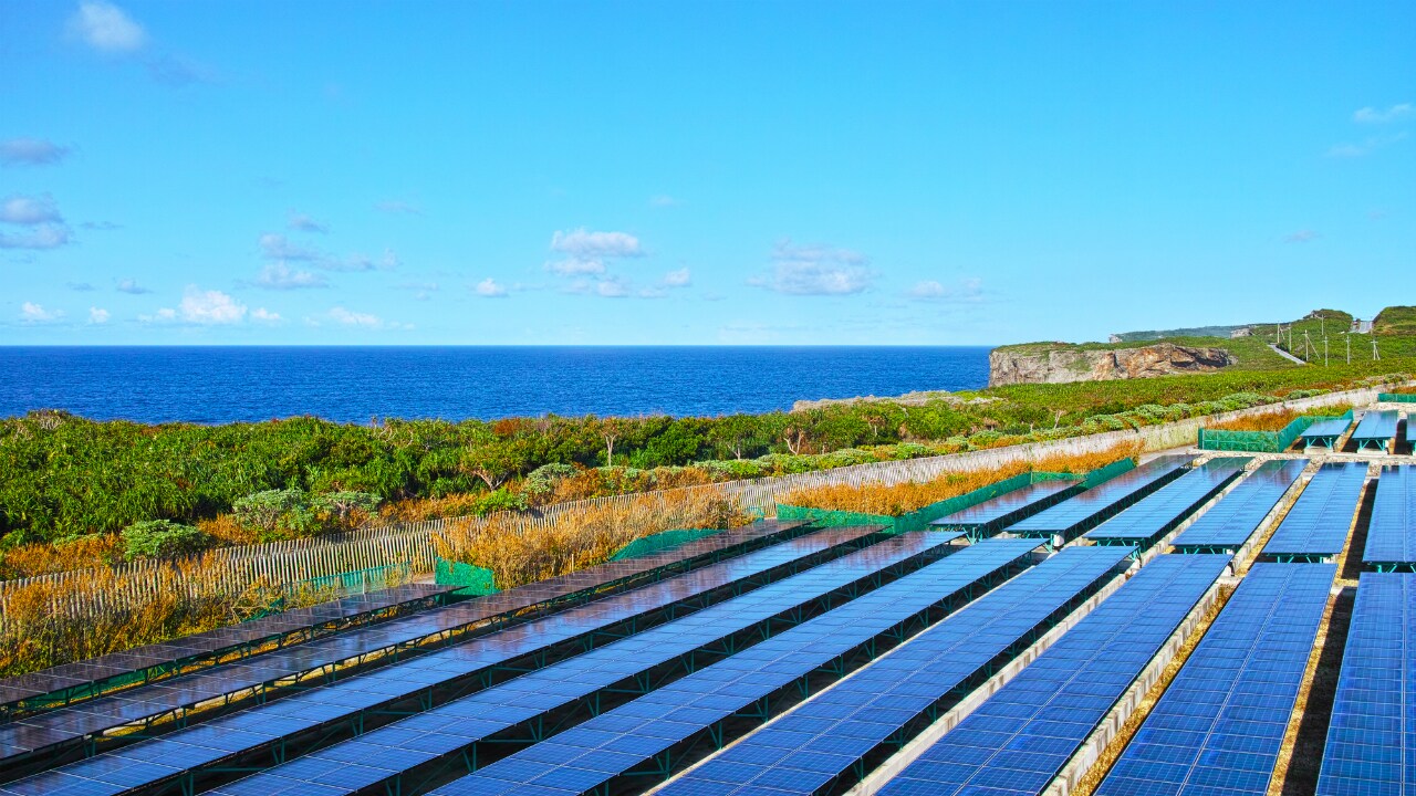 事業として見た場合の「太陽光発電投資」の優位性とは?