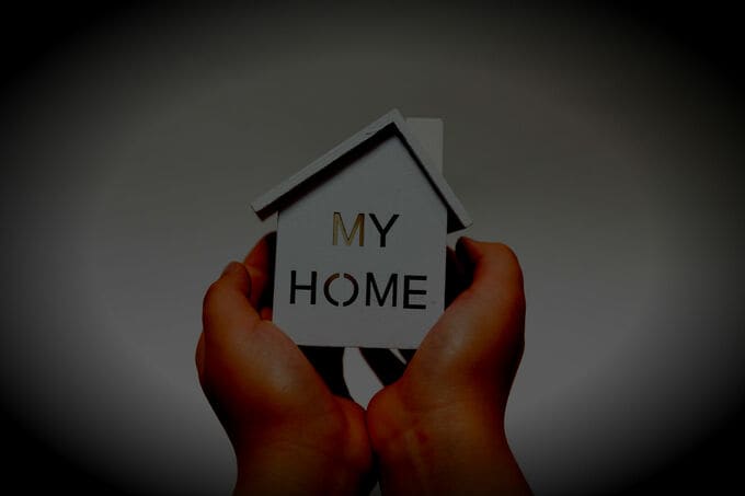 夫が借金を苦に自殺…妻が「所有権半分の自宅」を売却した方法