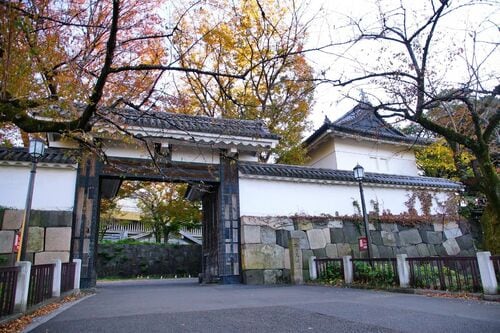 皇居 北の丸 高麗門・田安門入口