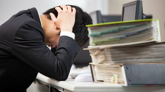 週6日・48時間勤務の労働契約…法定時間外労働は残業代を請求できる?【弁護士が解説】