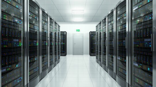 省庁システムに認証制 国内データセンター関連銘柄に思惑が・・・