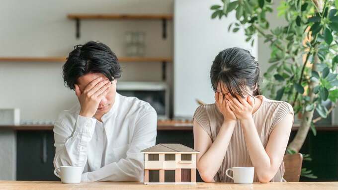 都心タワマンを断念し郊外に一軒家購入…年収1,200万円の30代夫婦、「子育てに最適」のはずが4年後に突きつけられた〈厳しい現実〉